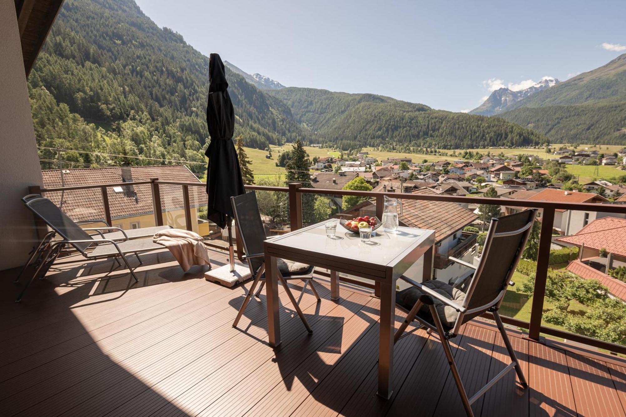 Senner Appartements Umhausen Kültér fotó