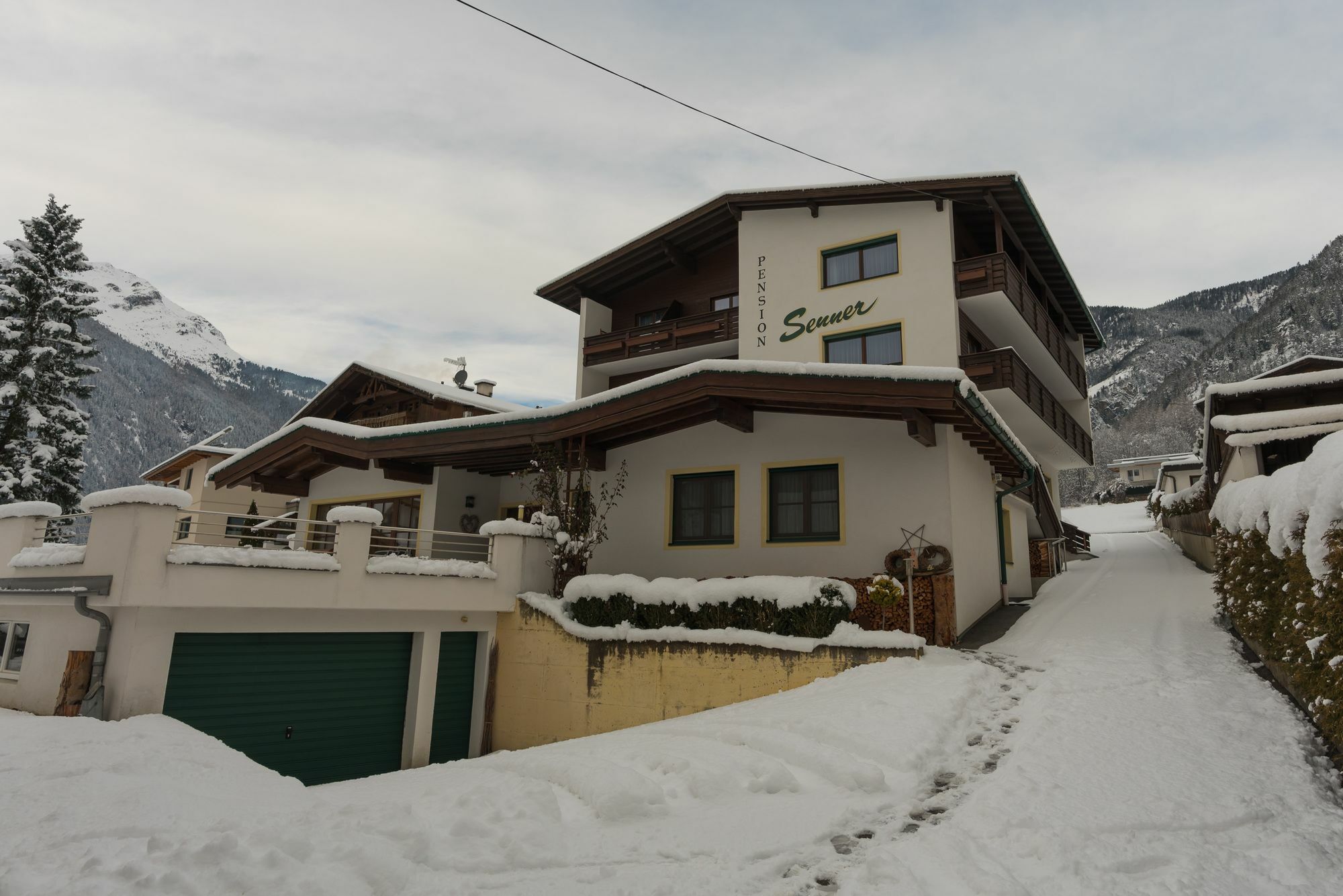 Senner Appartements Umhausen Kültér fotó